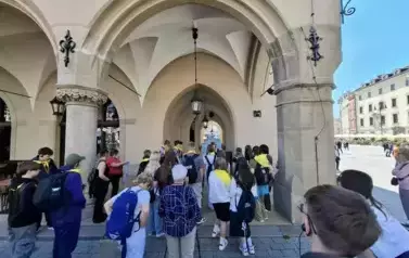 499702290_683051994583571_3204350704206610092_n