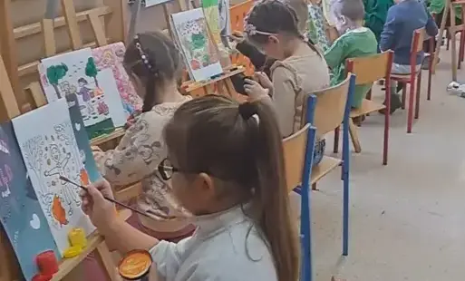 Zdjęcie do Zajęcia z malarstwa w klasie I i II