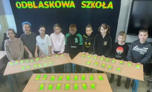 Zdjęcie do O senior&oacute;w naszych dbamy - niespodziankę dla nich mamy!