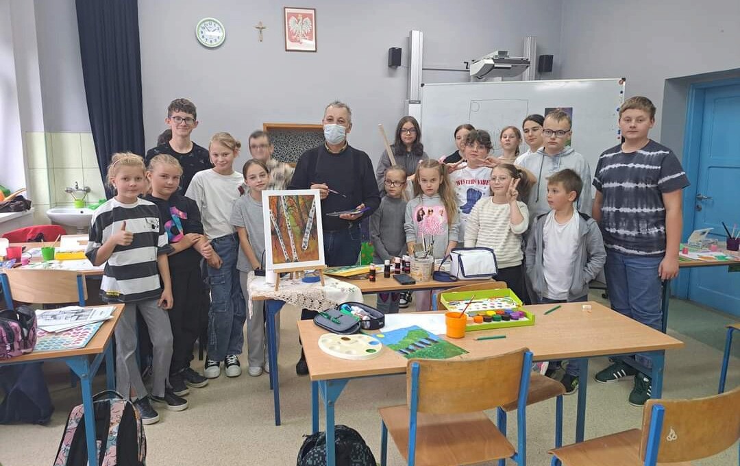 Zdjęcie do Szczęście to jedyna rzecz, kt&oacute;re się mnoży, jeśli się je dzieli