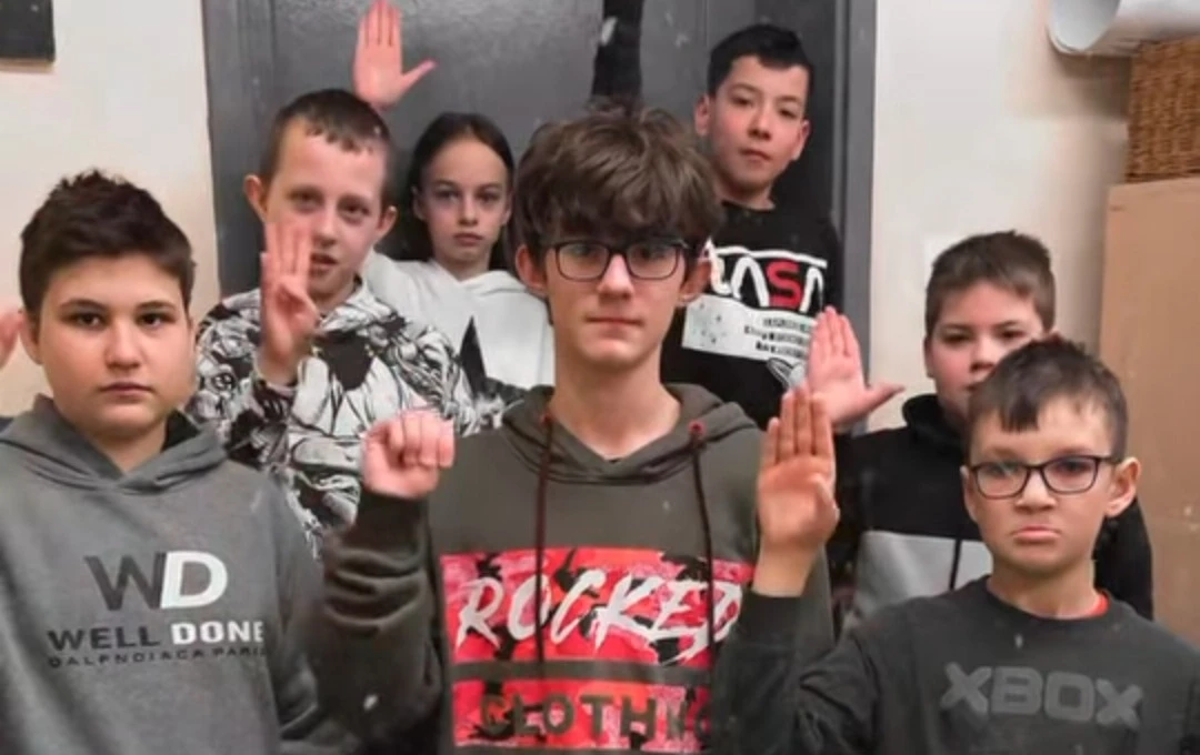 Zdjęcie do Potrzebuję Pomocy 