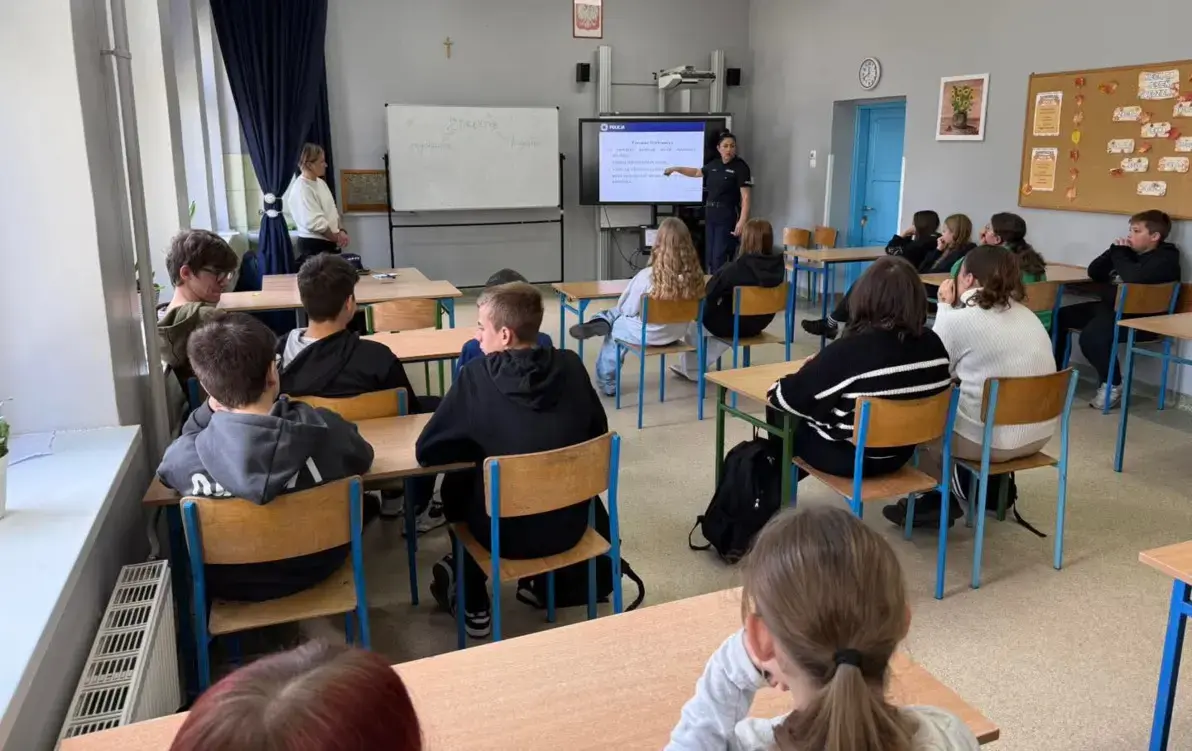 Zdjęcie do Edukacja i bezpieczeństwo w sieci 