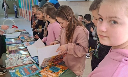 Zdjęcie do Zapraszamy na kiermasz książki 