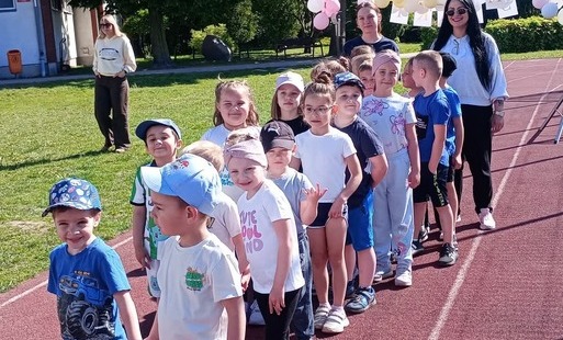 Zdjęcie do Gminne Biegi Przedszkolak&oacute;w 