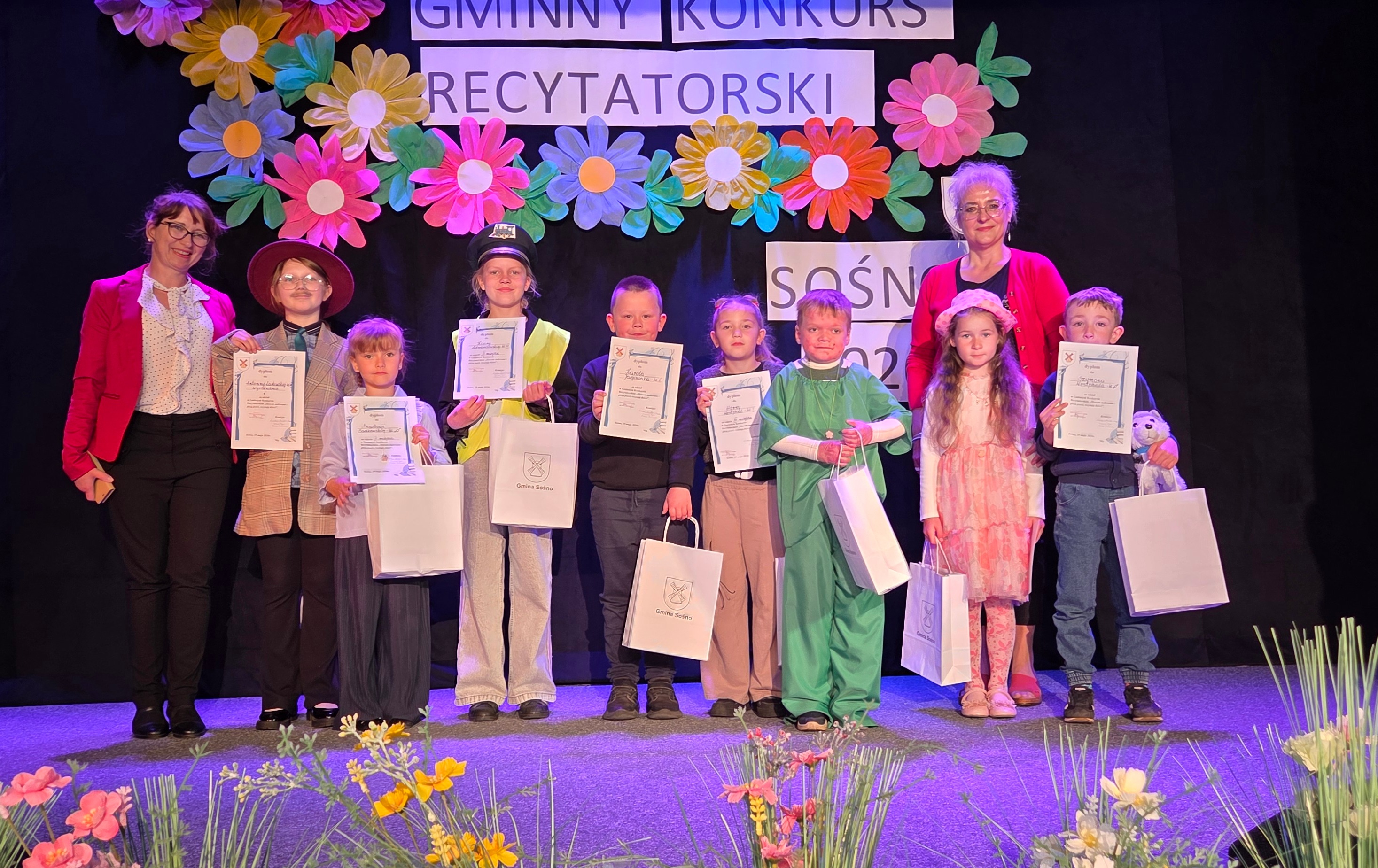 Zdjęcie do Gminny Konkurs Recytatorski 